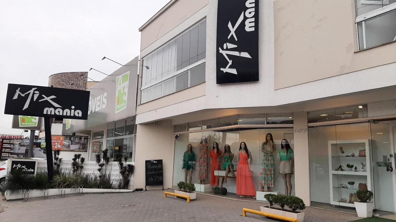 Excelente Sobrado Confortavel No Centro De Tijucas Proximo As Praias Eksteriør billede